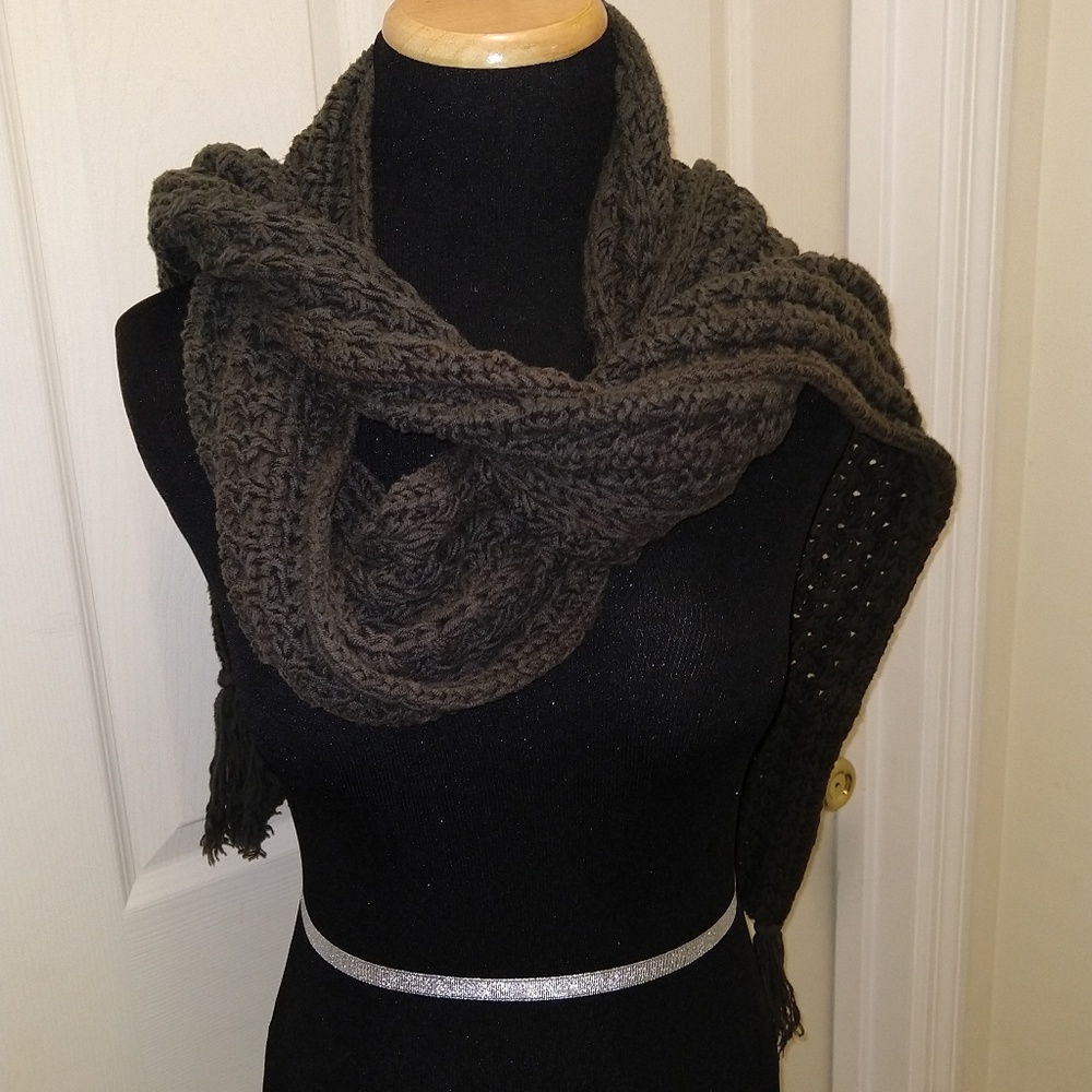 Charcoal Grey GAP Scarf